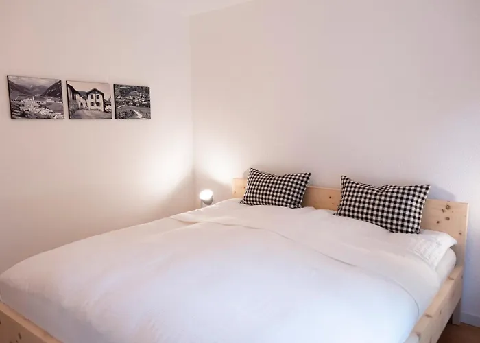 شقة Schaivel Müstair